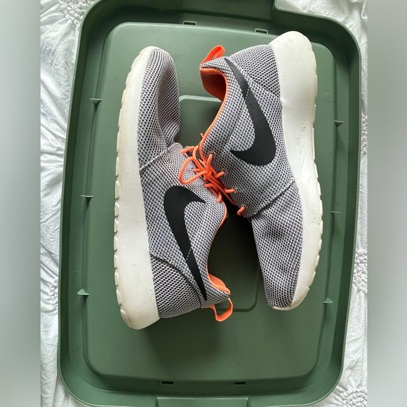 Nike Roshe One - Picture 4 of 5